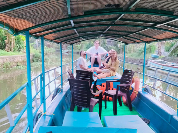 Narrow canal cruises